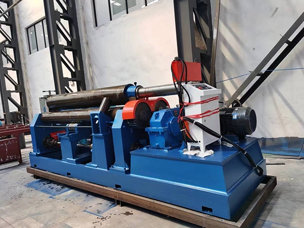 Вальцы электромеханические 3-х валковые Chaoli Rolling W11-8×2000