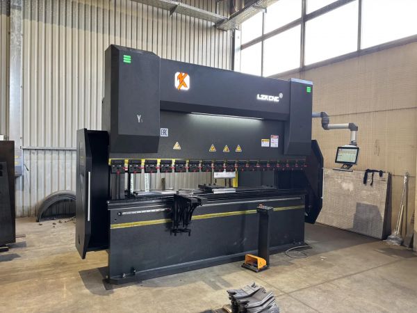 Серво-гидравлический листогибочный пресс (HPB)WC67K CNC-200х3200 с ЧПУ ESA S840